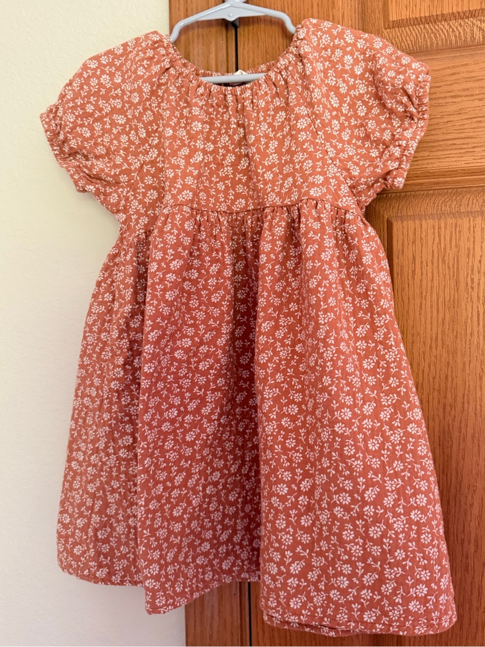 Quincy Mae Rust Pink Floral Puff-Sleeve Dress